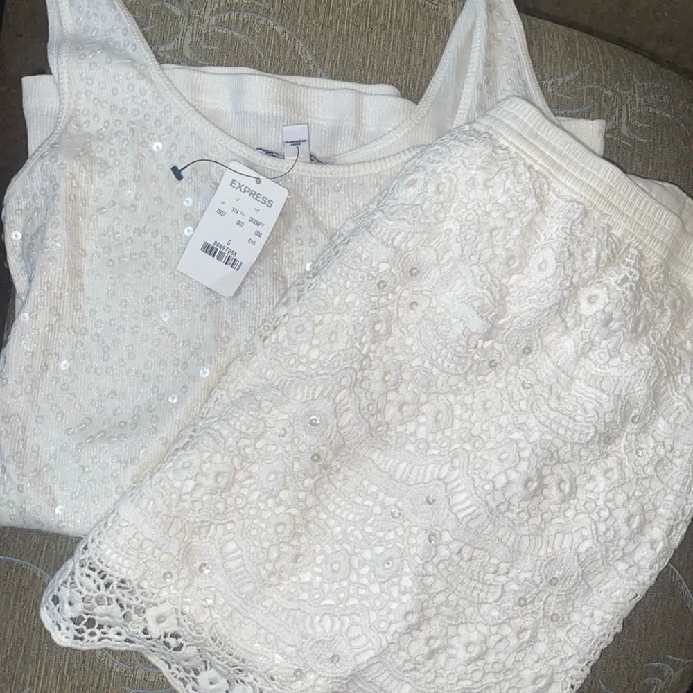 Bundle Set - Picture 1 of 4